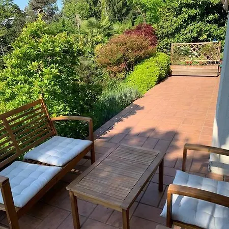 Einzelhaus Mit Grosser Terrasse Und Garten In Teolo